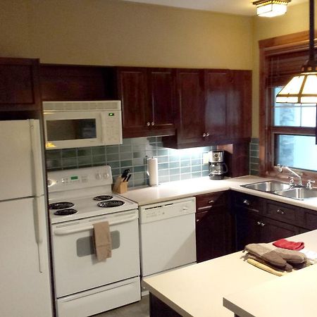 דירות מונט טרמבלאנט Tremblant Les Eaux - Location Adp מראה חיצוני תמונה